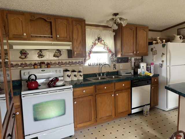 159 Vaughn Ridge Road, London, KY 40741