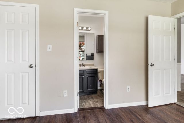 11904 Hartland Drive, Indianapolis, IN 46229