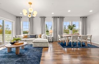 54 East Point Drive 13, East Providence, RI 02916