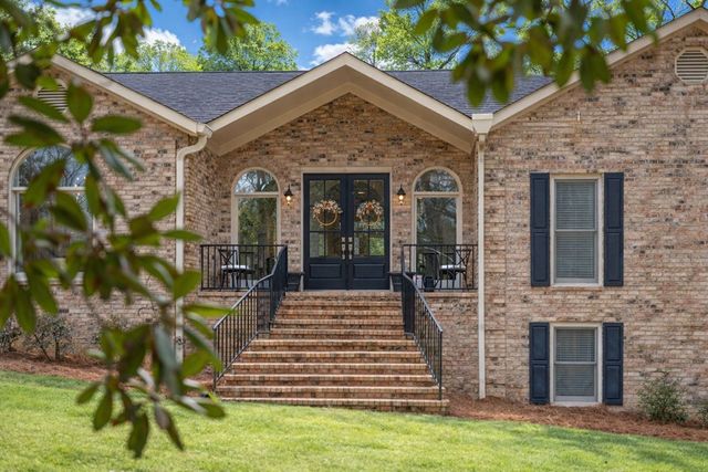 9610 County Line Road, Midland, GA 31820