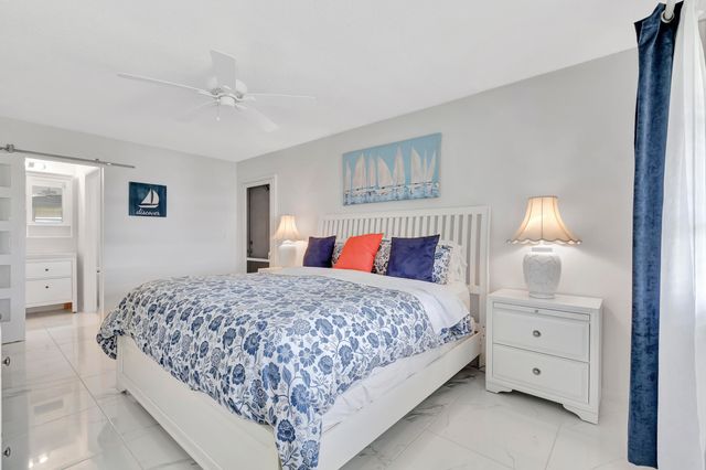 1182 S DRIVE Circle D, Delray Beach, FL 33445