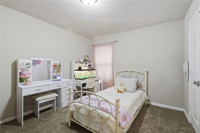 2725 Porters Way, Bryan, TX 77803