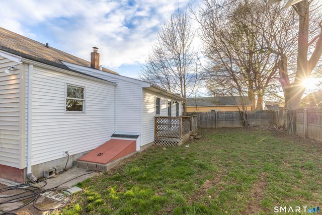 415 Jewett Avenue, Bridgeport, CT 06066