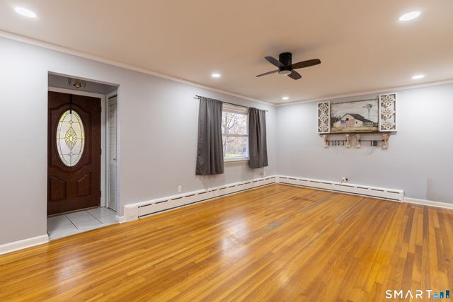 415 Jewett Avenue, Bridgeport, CT 06066
