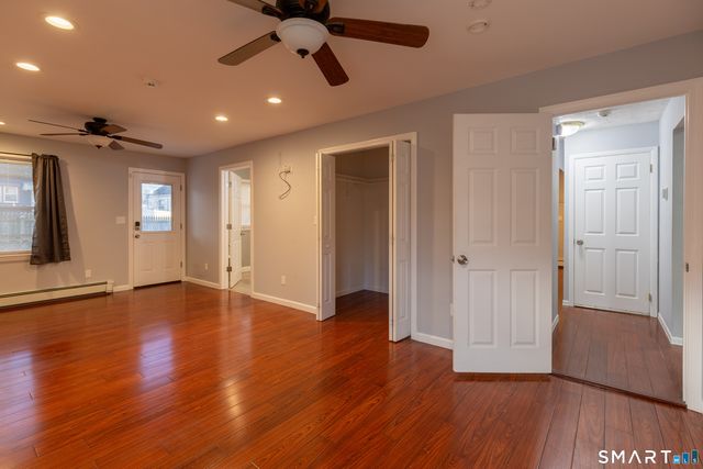 415 Jewett Avenue, Bridgeport, CT 06066