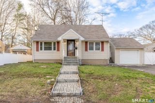415 Jewett Avenue, Bridgeport, CT 06066