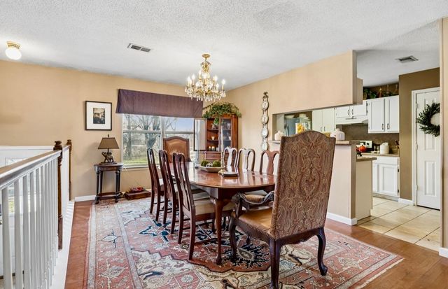 1717 Ridgemere Ct, Hermitage, TN 37076