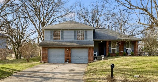 1717 Ridgemere Ct, Hermitage, TN 37076