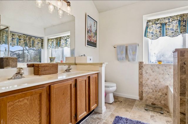 1717 Ridgemere Ct, Hermitage, TN 37076