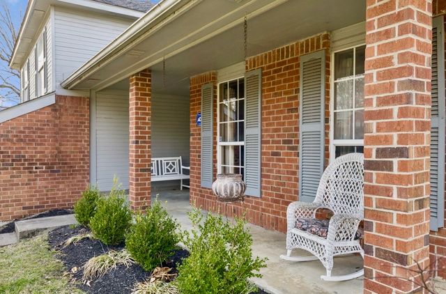 1717 Ridgemere Ct, Hermitage, TN 37076