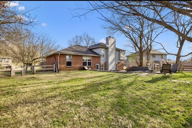 1717 Ridgemere Ct, Hermitage, TN 37076