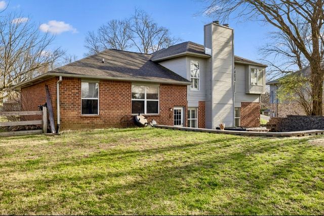 1717 Ridgemere Ct, Hermitage, TN 37076