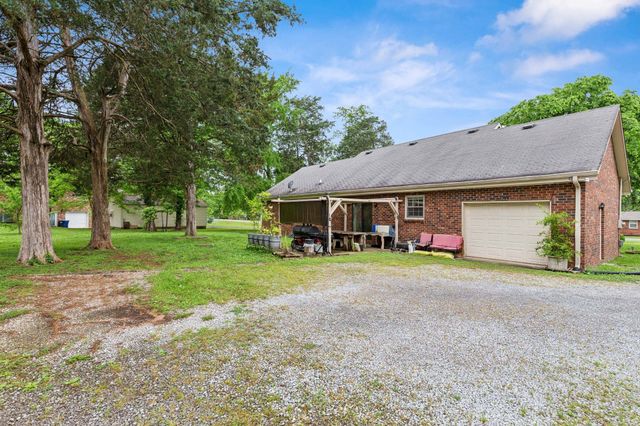 119 Vincent Ln, La Vergne, TN 37086