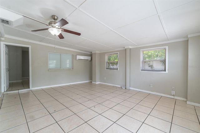 6001 CRESTRIDGE ROAD, Tampa, FL 33634