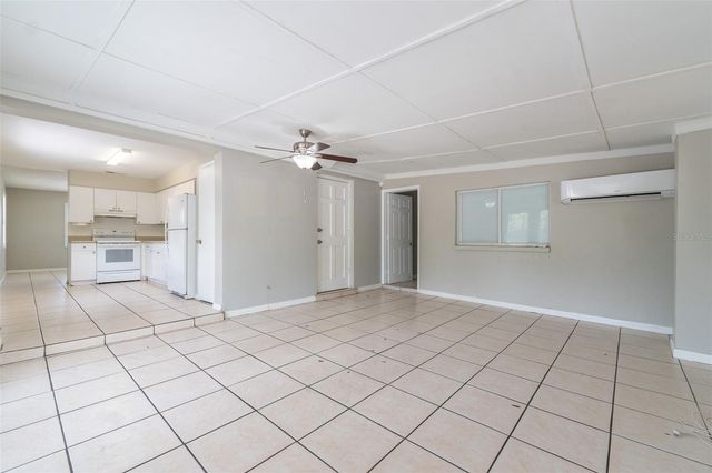 6001 CRESTRIDGE ROAD, Tampa, FL 33634