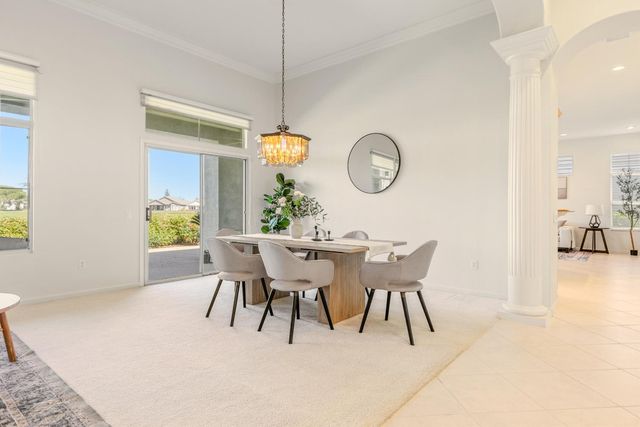 6360 Rose Garden Ln, Roseville, CA 95747