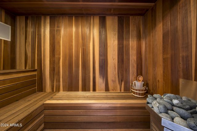 6161 N 59TH Place, Paradise Valley, AZ 85253