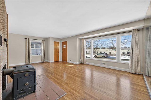 32 Watson St, New Bedford, MA 02740