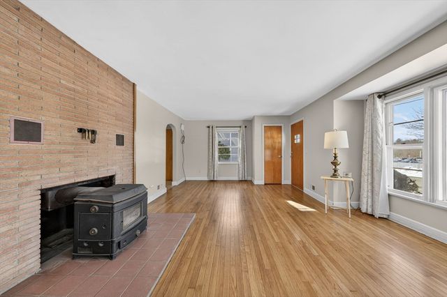 32 Watson St, New Bedford, MA 02740