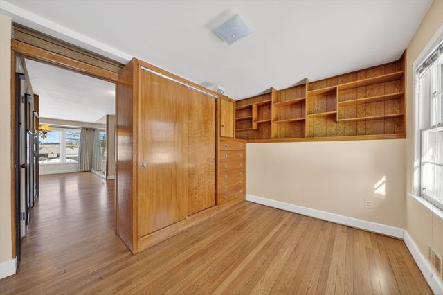 32 Watson St, New Bedford, MA 02740