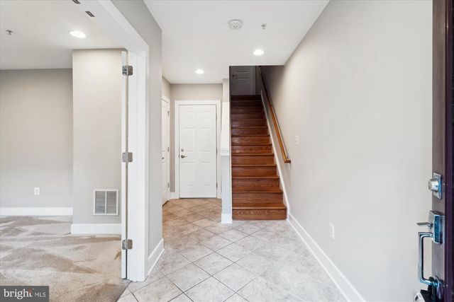 5607 44TH AVE, Hyattsville, MD 20781