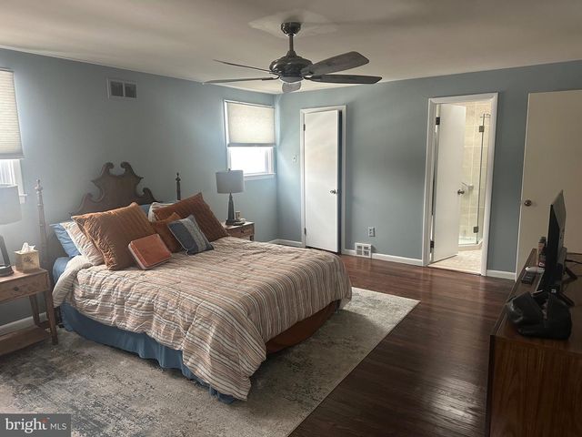 618 ARTWOOD DR, Philadelphia, PA 19115