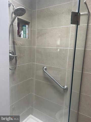 618 ARTWOOD DR, Philadelphia, PA 19115