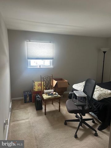 618 ARTWOOD DR, Philadelphia, PA 19115