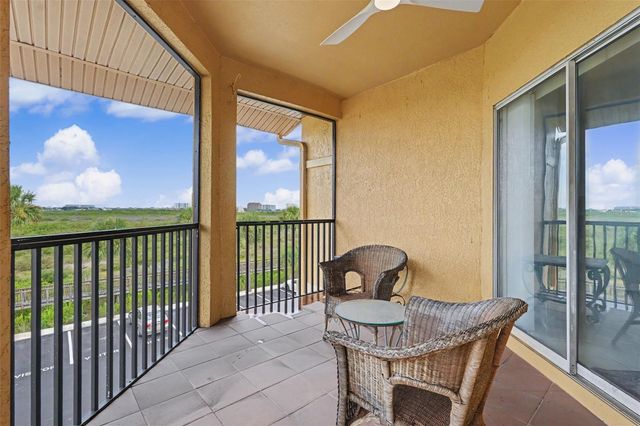 4306 BAYSIDE VILLAGE DRIVE 301, Tampa, FL 33615
