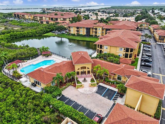 4306 BAYSIDE VILLAGE DRIVE 301, Tampa, FL 33615