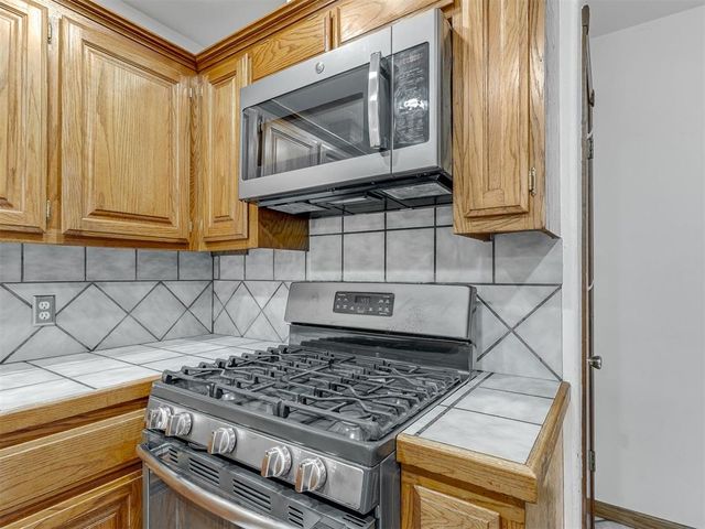3609 Hampton Court, Norman, OK 73072