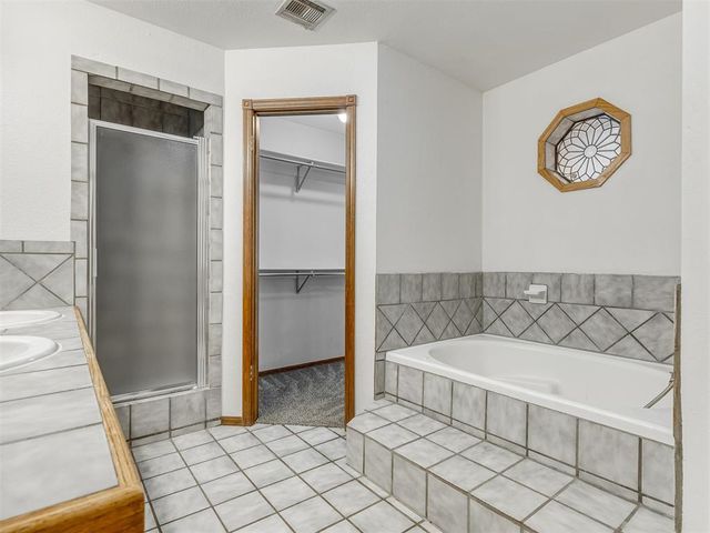 3609 Hampton Court, Norman, OK 73072