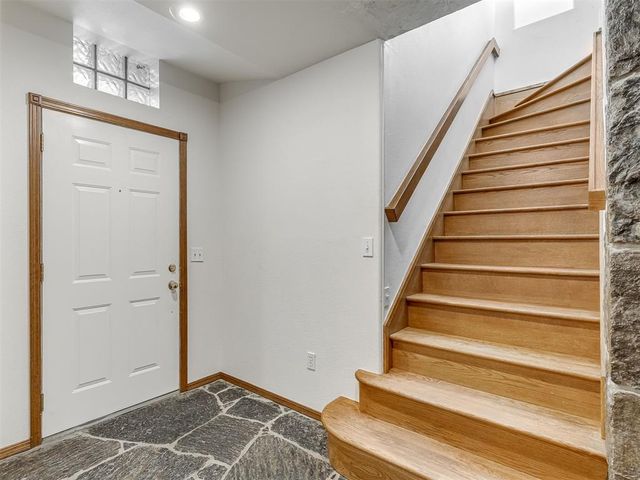 3609 Hampton Court, Norman, OK 73072