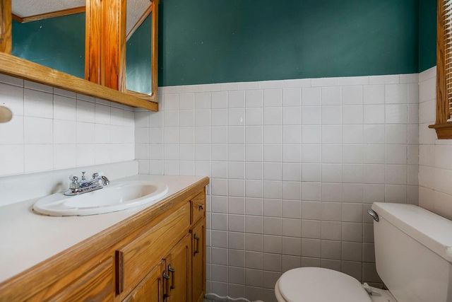 8301 E 104th Terrace, Kansas City, MO 64134