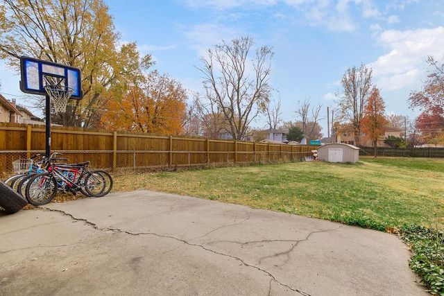 8301 E 104th Terrace, Kansas City, MO 64134