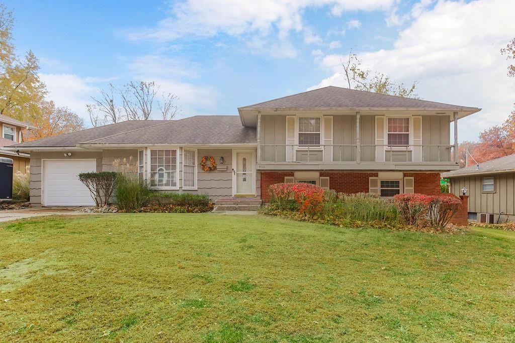 8301 E 104th Terrace, Kansas City, MO 64134