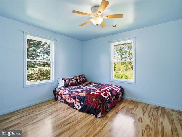 2915 FRY RD, Jefferson, MD 21755