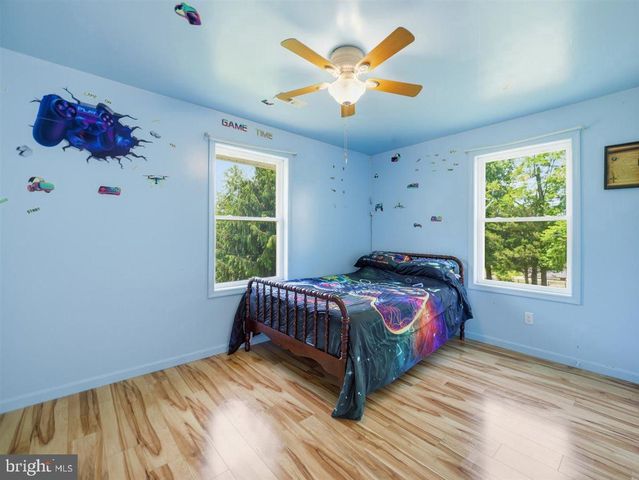 2915 FRY RD, Jefferson, MD 21755