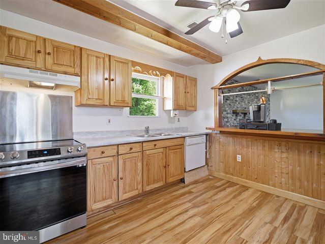 2915 FRY RD, Jefferson, MD 21755