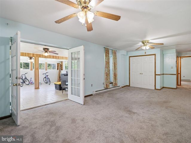 2915 FRY RD, Jefferson, MD 21755