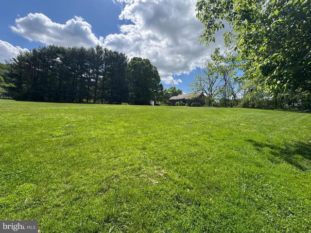 2915 FRY RD, Jefferson, MD 21755