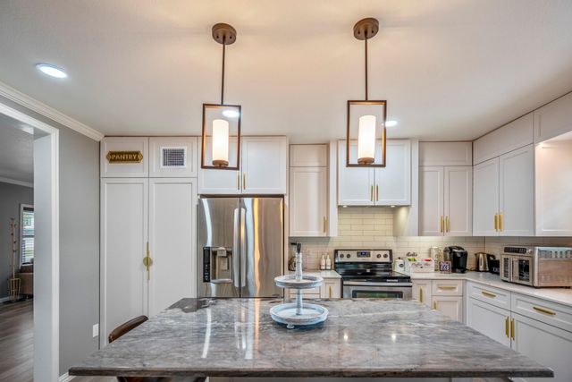 3207 Brownie Campbell Road, Houston, TX 77086