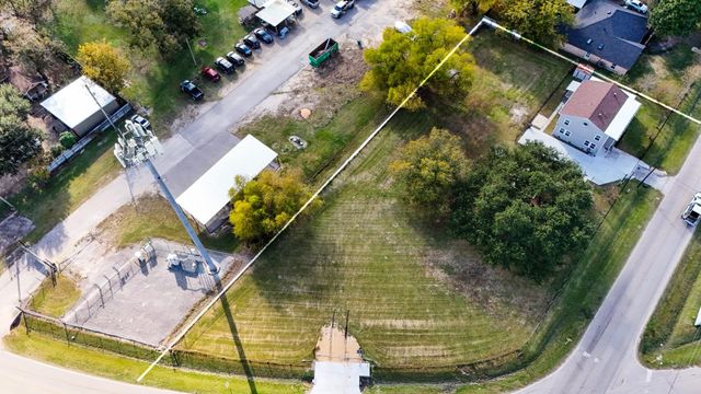 3207 Brownie Campbell Road, Houston, TX 77086