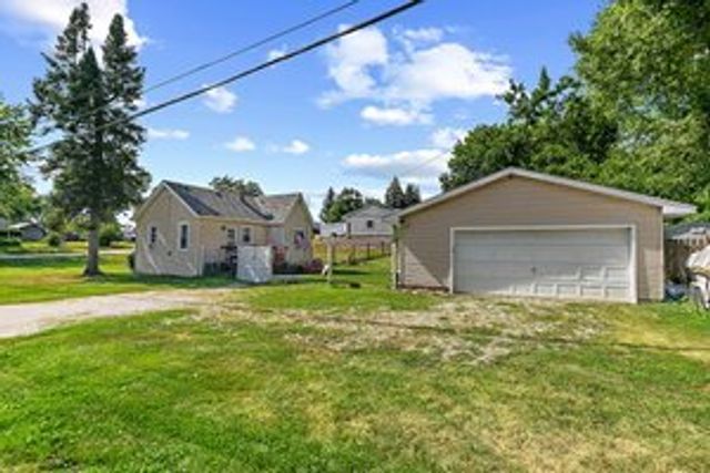 5202 Lear Street, Wonder Lake, IL 60097