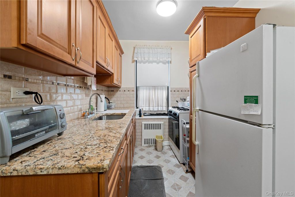 83-85 Woodhaven Boulevard 3R, Woodhaven, NY 11421 — photo 5