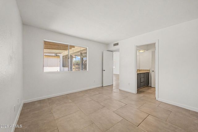 7306 N 69TH Avenue, Glendale, AZ 85303