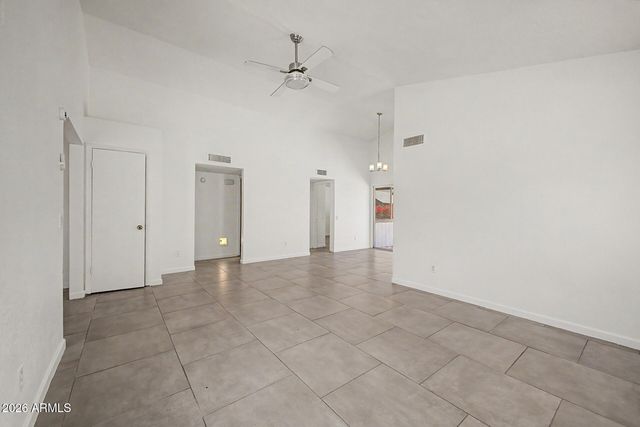 7306 N 69TH Avenue, Glendale, AZ 85303