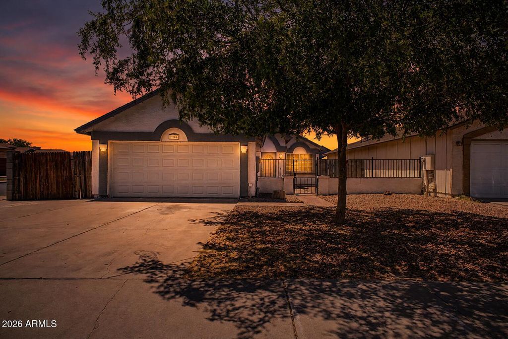 7306 N 69TH Avenue, Glendale, AZ 85303