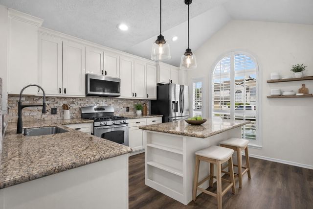 4826 Stone Bridge Street, Baytown, TX 77521