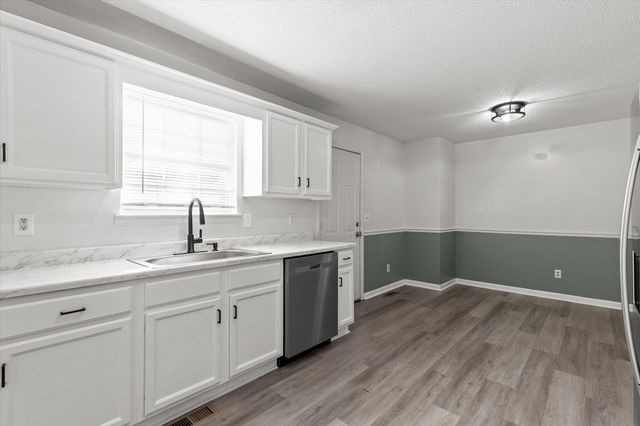 38 Davis Road, Ringgold, GA 30736